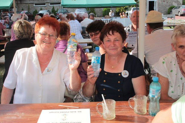 Festyn Seniorów na lotnisku (zdjęcia)