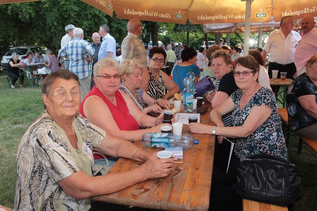 Festyn Seniorów na lotnisku (zdjęcia)