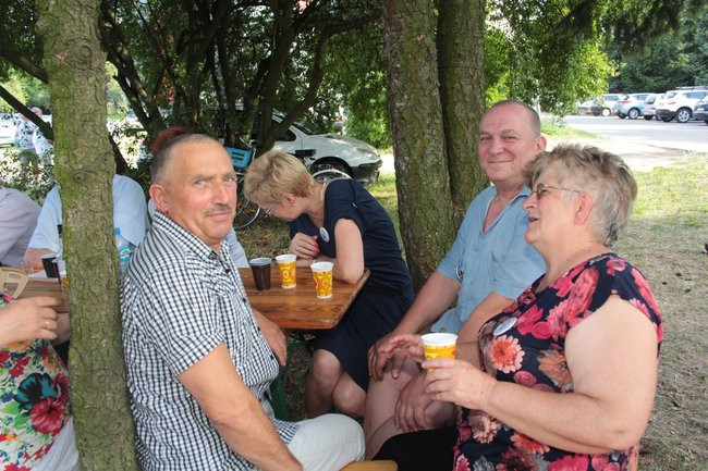 Festyn Seniorów na lotnisku (zdjęcia)