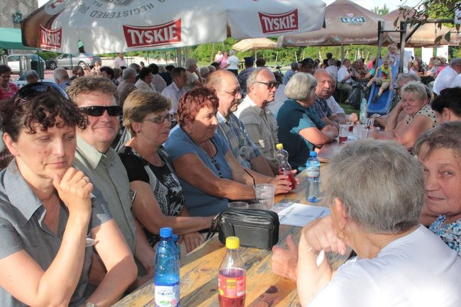 Festyn Seniorów na lotnisku (zdjęcia)