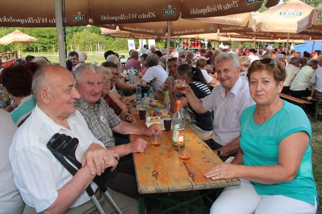 Festyn Seniorów na lotnisku (zdjęcia)