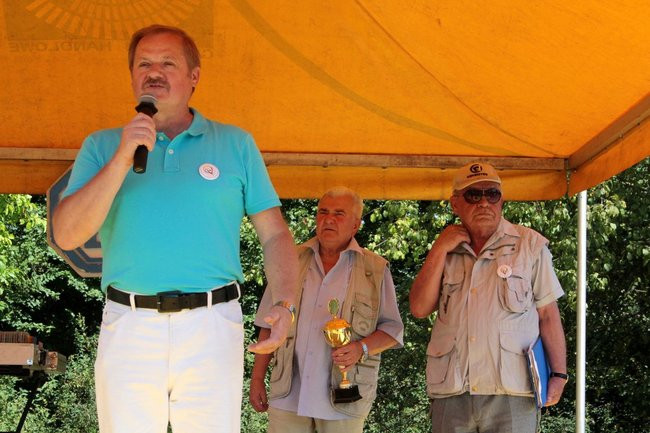 Festyn Seniorów na lotnisku (zdjęcia)