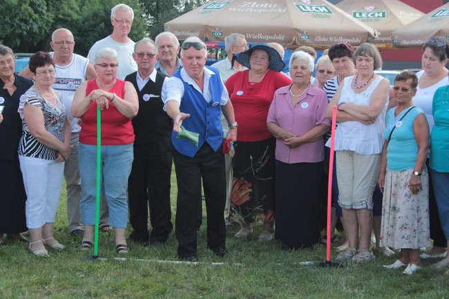 Festyn Seniorów na lotnisku (zdjęcia)
