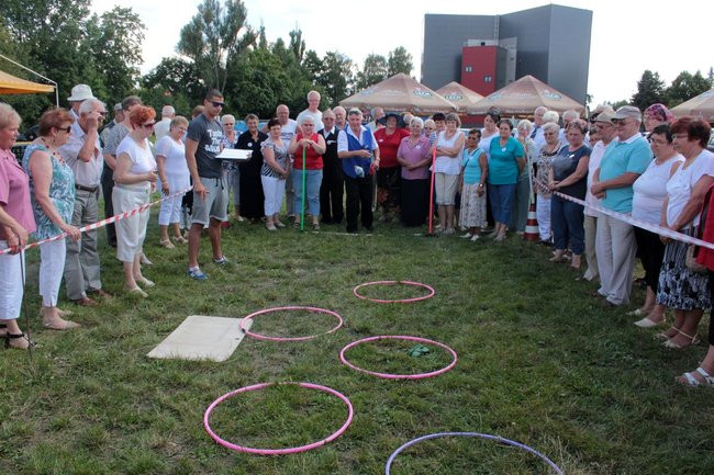 Festyn Seniorów na lotnisku (zdjęcia)