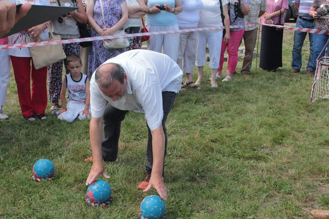 Festyn Seniorów na lotnisku (zdjęcia)