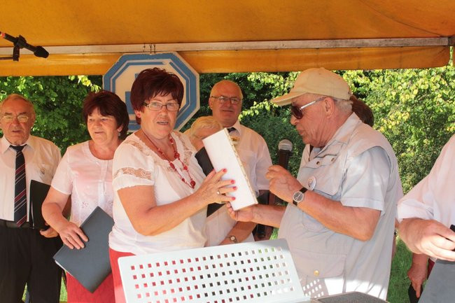 Festyn Seniorów na lotnisku (zdjęcia)