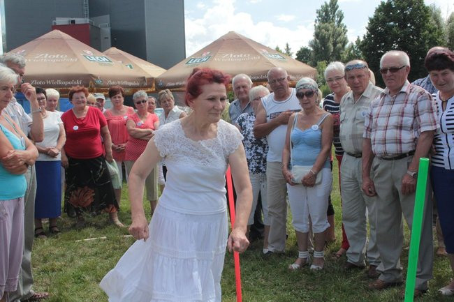 Festyn Seniorów na lotnisku (zdjęcia)
