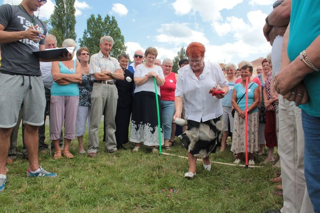 Festyn Seniorów na lotnisku (zdjęcia)