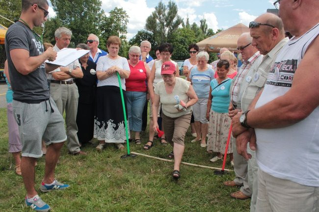 Festyn Seniorów na lotnisku (zdjęcia)