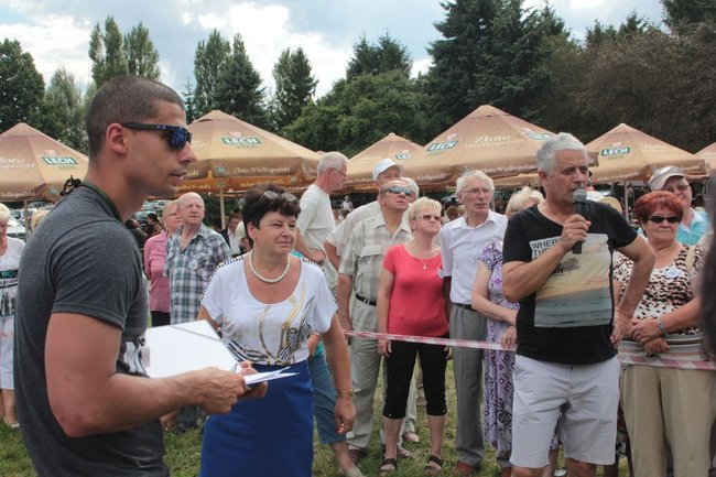 Festyn Seniorów na lotnisku (zdjęcia)