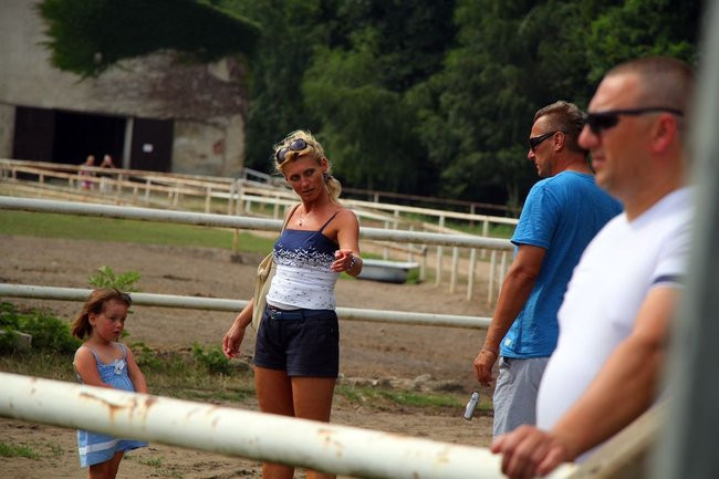 Konne popisy w Jeziorkach (dźwięk i zdjęcia)