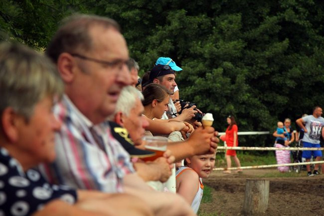 Konne popisy w Jeziorkach (dźwięk i zdjęcia)