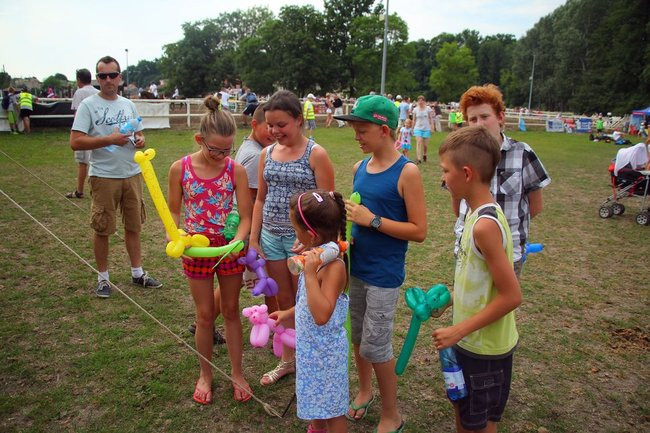Konne popisy w Jeziorkach (dźwięk i zdjęcia)