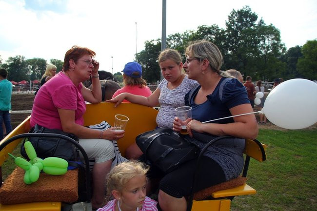 Konne popisy w Jeziorkach (dźwięk i zdjęcia)