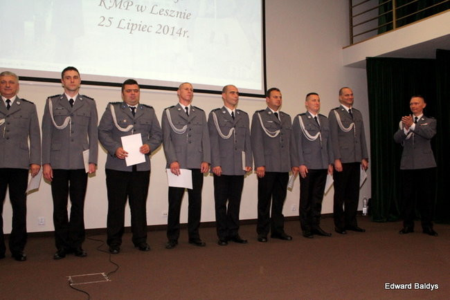 Awanse i odznaczenia dla policjantów ( zdjęcia)