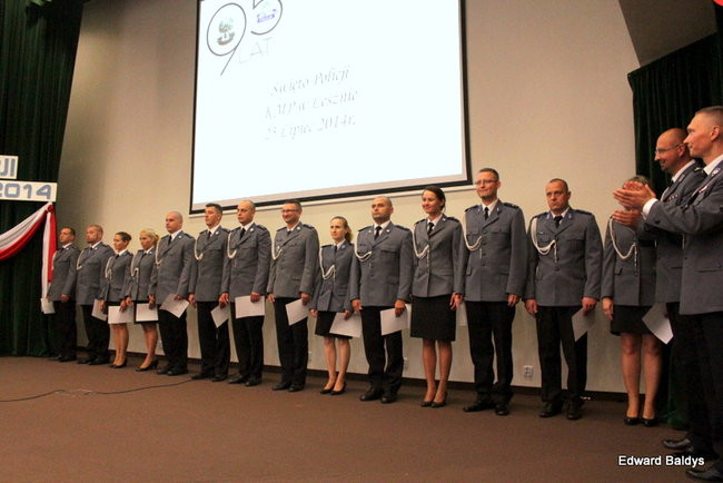 Awanse i odznaczenia dla policjantów ( zdjęcia)