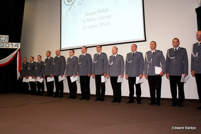 Awanse i odznaczenia dla policjantów ( zdjęcia)