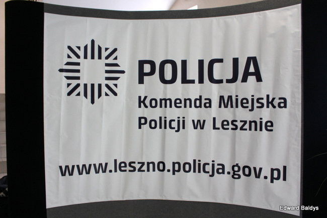 Awanse i odznaczenia dla policjantów ( zdjęcia)
