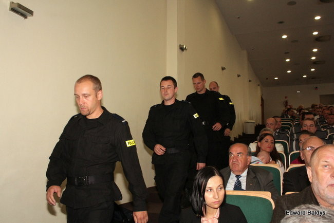 Awanse i odznaczenia dla policjantów ( zdjęcia)