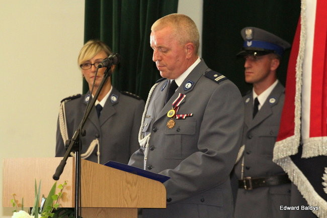 Awanse i odznaczenia dla policjantów ( zdjęcia)