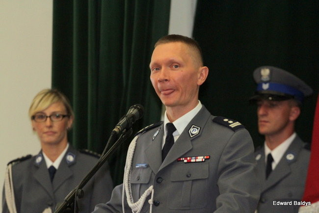 Awanse i odznaczenia dla policjantów ( zdjęcia)