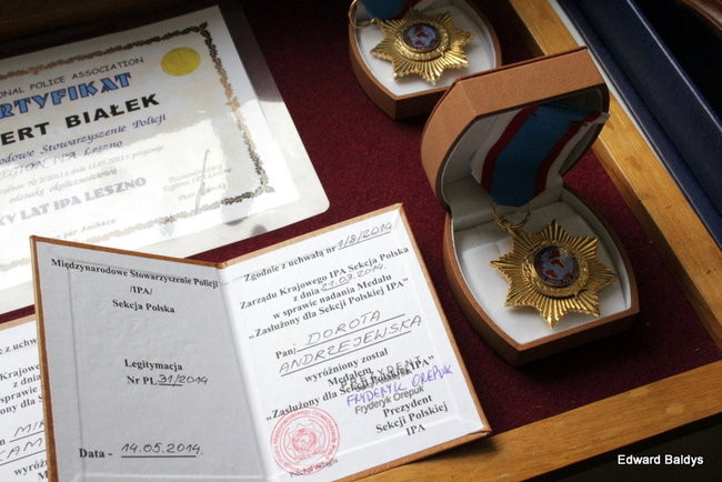 Awanse i odznaczenia dla policjantów ( zdjęcia)
