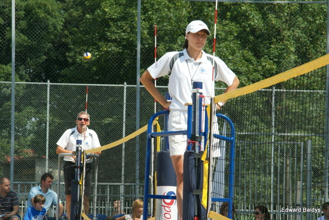 Zacięta walka zamiast plażowania (zdjęcia)