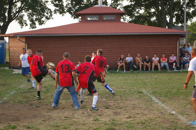 Kawalerowie - Żonaci 4:1 (zdjęcia)