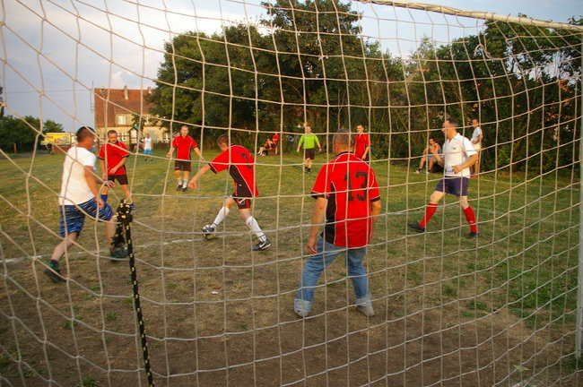 Kawalerowie - Żonaci 4:1 (zdjęcia)