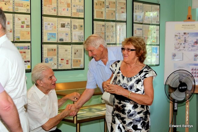 Szybowce i balony na znaczkach (zdjęcia)