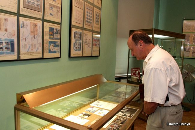 Szybowce i balony na znaczkach (zdjęcia)