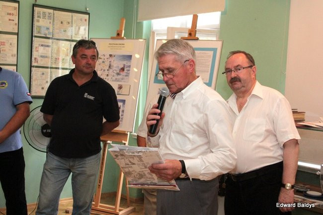 Szybowce i balony na znaczkach (zdjęcia)