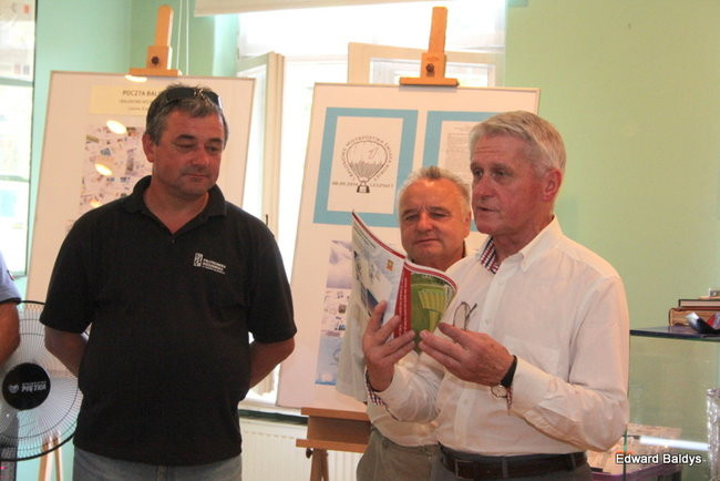 Szybowce i balony na znaczkach (zdjęcia)