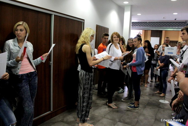 Chcą zagrać w serialu i przeżyć coś ciekawego