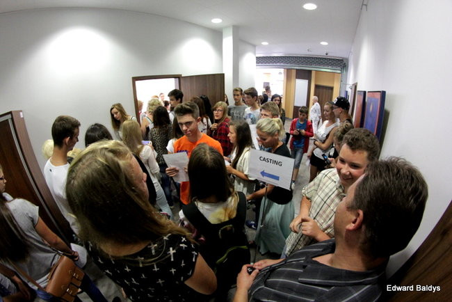 Chcą zagrać w serialu i przeżyć coś ciekawego