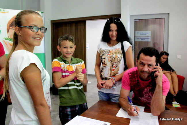 Chcą zagrać w serialu i przeżyć coś ciekawego