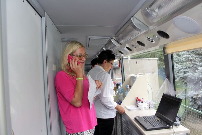 Pomagają Mateuszowi (zdjęcia)