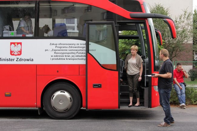 Pomagają Mateuszowi (zdjęcia)