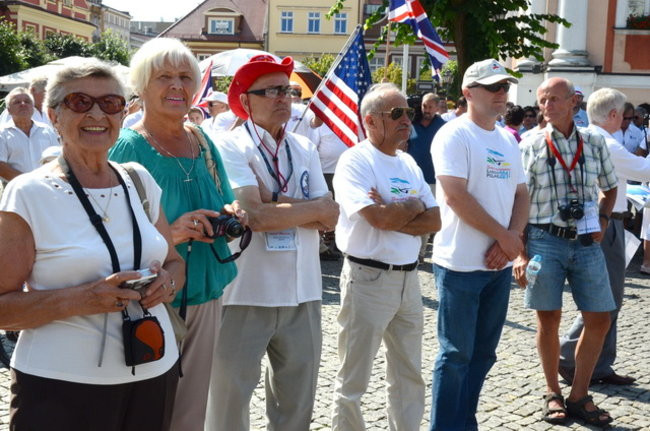 Mazurek zabrzmiał dwukrotnie (zdjęcia )