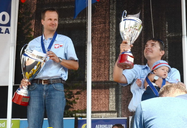 Mazurek zabrzmiał dwukrotnie (zdjęcia )