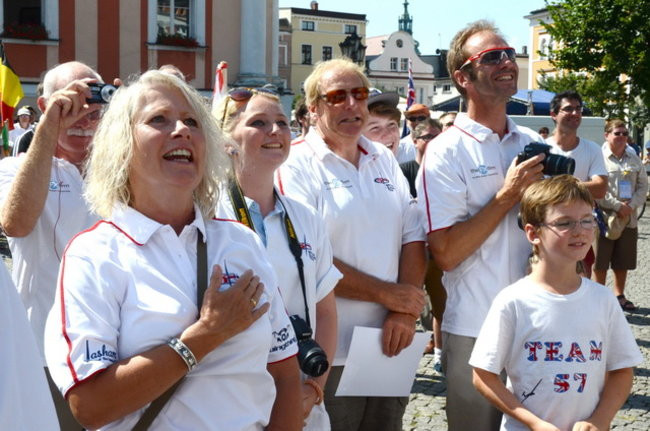 Mazurek zabrzmiał dwukrotnie (zdjęcia )