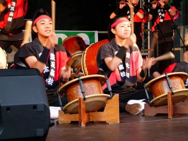 Światowy folklor na  rynku