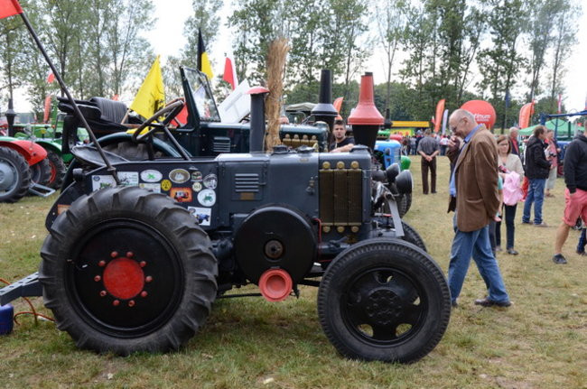 Ciągniki terkoczą w Wilkowicach (zdjęcia)