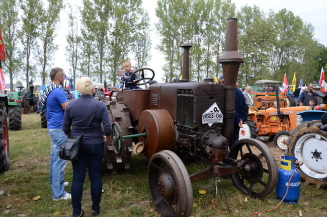 Ciągniki terkoczą w Wilkowicach (zdjęcia)