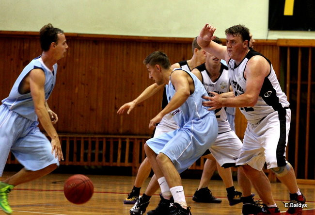 Sparing koszykarzy (zdjęcia)