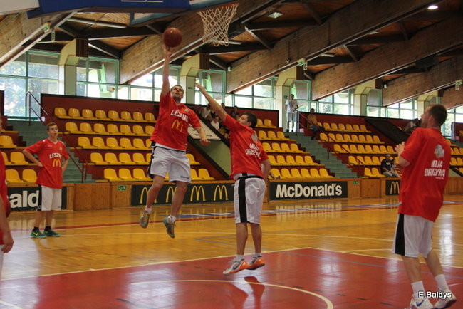 Sparing koszykarzy (zdjęcia)