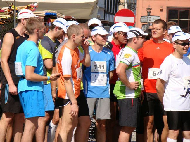 Królewski bieg ulicami Leszna (zdjęcia)