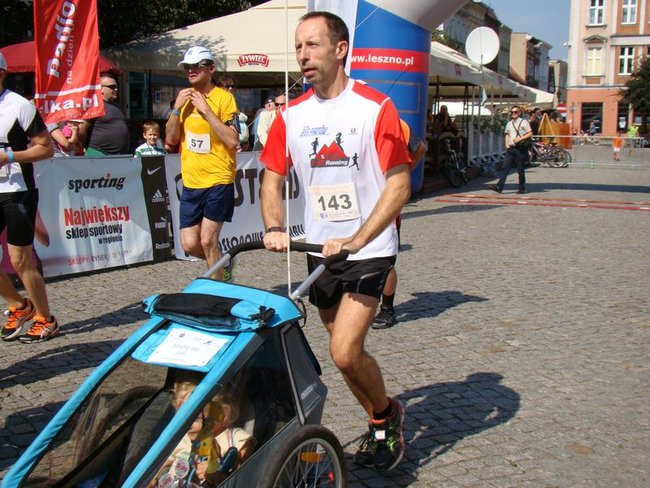 Królewski bieg ulicami Leszna (zdjęcia)