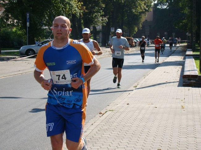 Królewski bieg ulicami Leszna (zdjęcia)