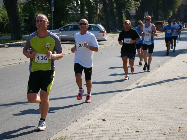 Królewski bieg ulicami Leszna (zdjęcia)